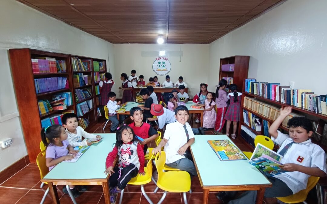 Inauguración de la Decimotercera Biblioteca Escolar en la Amazonía